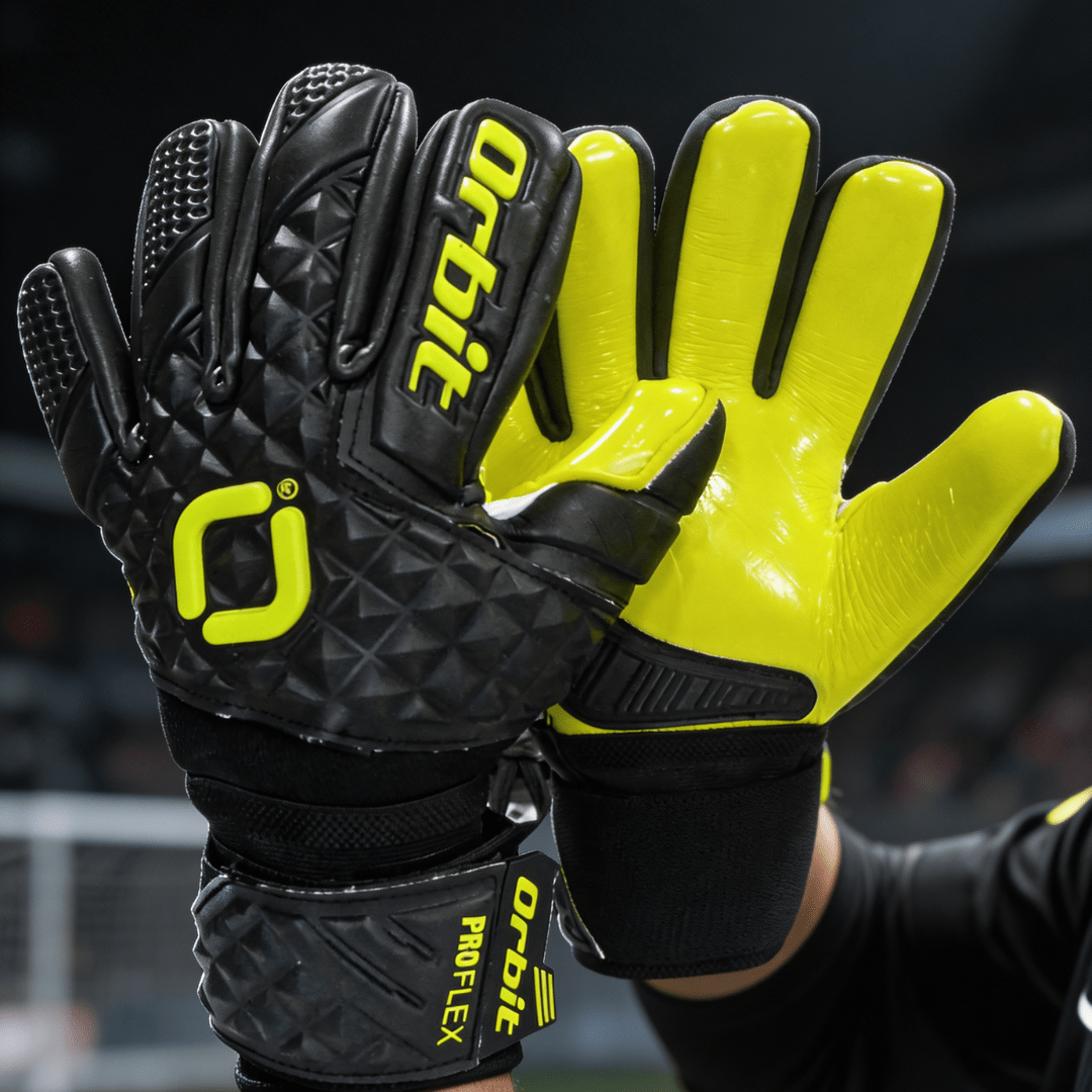 Indumentaria para arqueros, Orbit - Central Sports