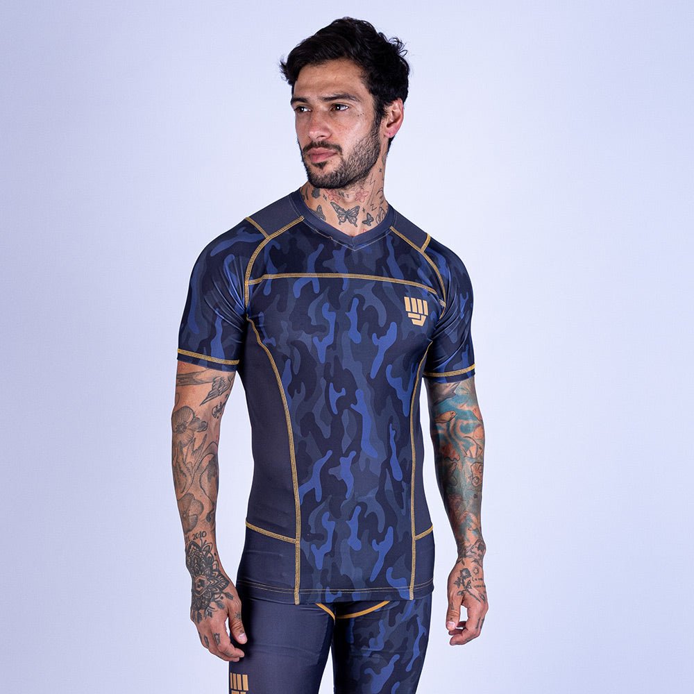 Rashguard de MMA Uppercut manga corta negro/dorado